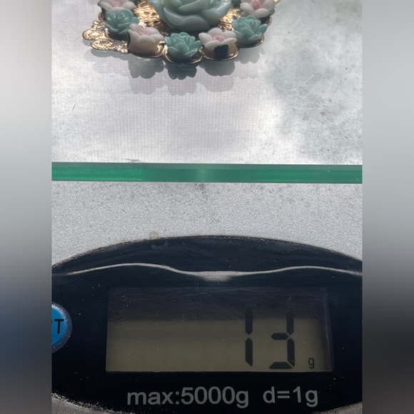 Gold Filigree Rose Earrings dangle drop flowers boho renaissance vintage large - Picture 10 of 10